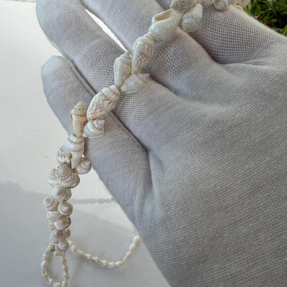 Hawaiian White Conch Sea Shells Necklace Ocean Boho 34” - Picture 5 of 10